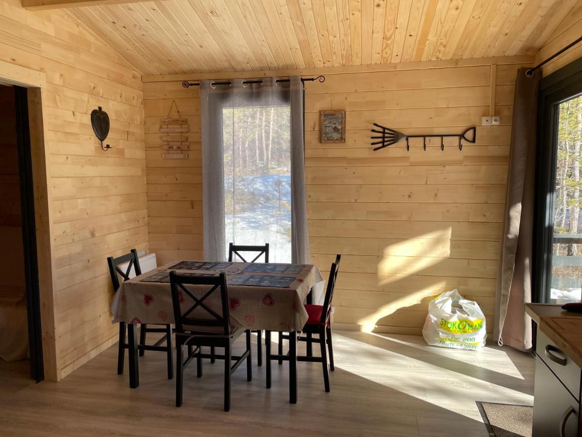 Hotel Parc Résidentiel de Loisir : Le Loup Blanc du Riou Barcelonnette Exterior foto