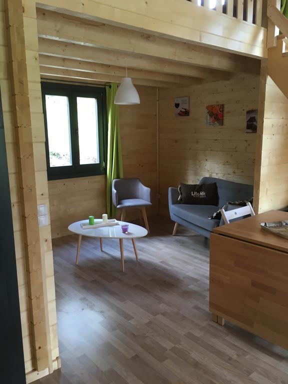 Hotel Parc Résidentiel de Loisir : Le Loup Blanc du Riou Barcelonnette Exterior foto